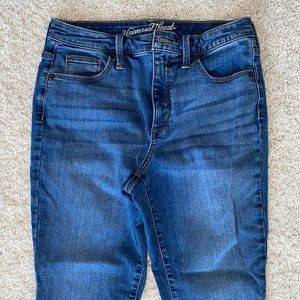 Universal Thread High Rise Skinny Jeans